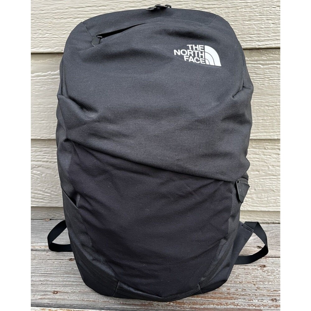 The North Face Aurora Women's 22L Backpack - Black NF0A3KY8